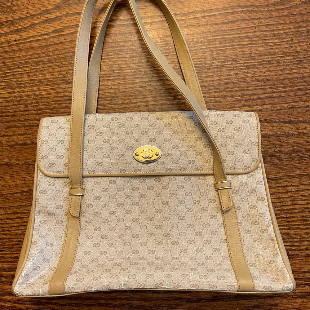 Gucci Vintage Micro GG Shoulder Bag Authenticated - Picture 3 of 17